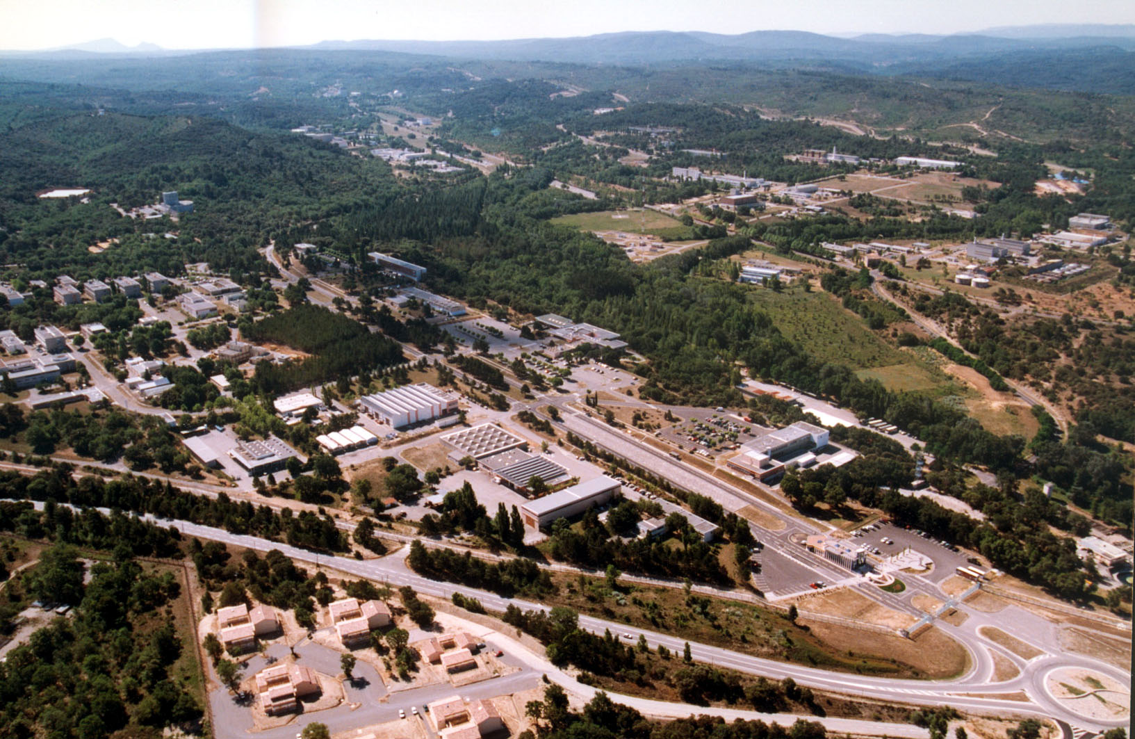 architecte saint paul lez durance cadarache iter